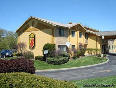 Super 8 By Wyndham Liverpool/Clay/Syracuse Area Екстериор снимка