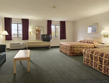 Super 8 By Wyndham Liverpool/Clay/Syracuse Area Стая снимка