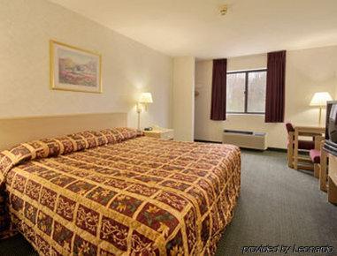Super 8 By Wyndham Liverpool/Clay/Syracuse Area Стая снимка
